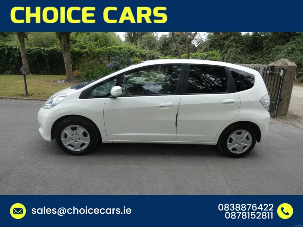 Honda Fit 1.3 GP1  HYBRID 5DR AUTO - Image 3