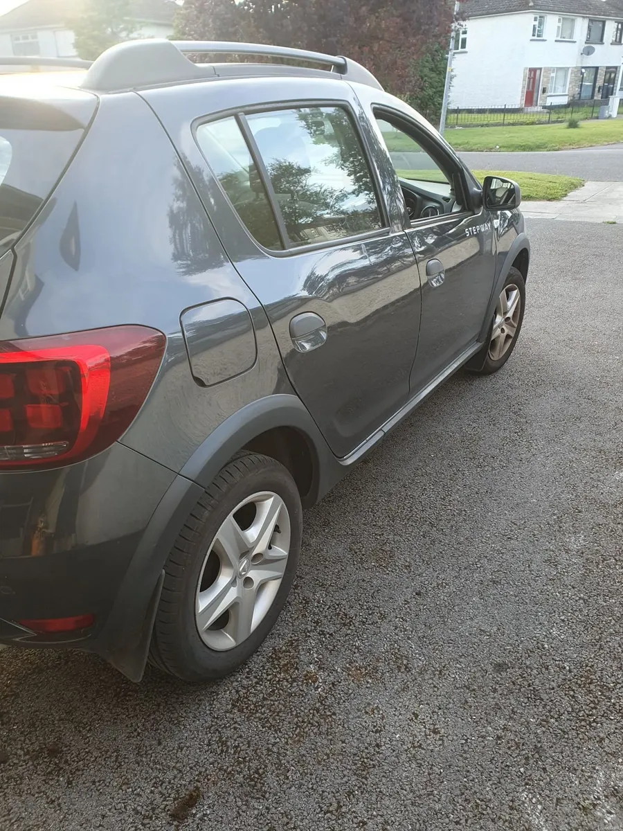 Dacia Sandero Stepway 2019 - Image 1