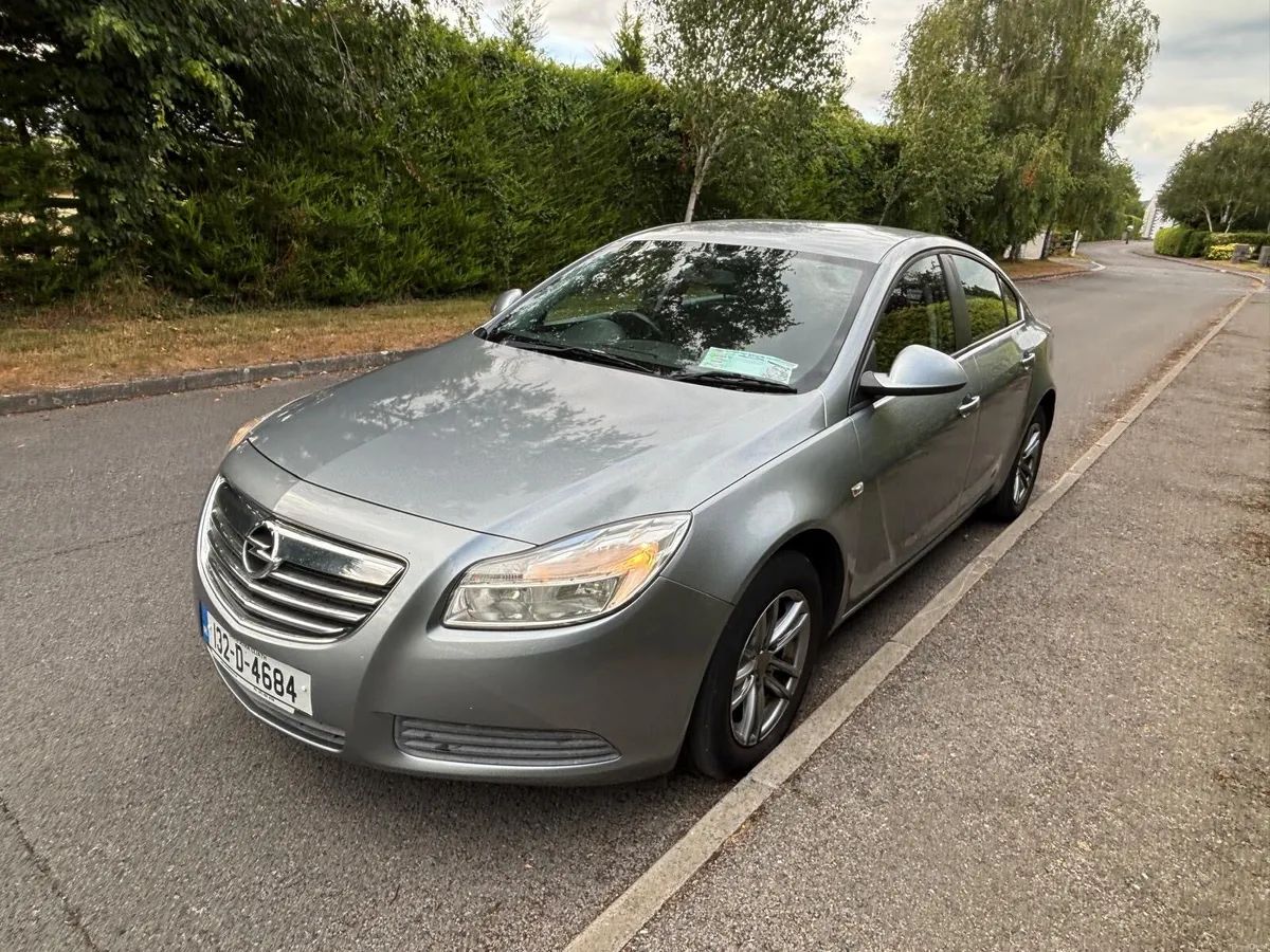2013 Insignia 2.0 CDTI, NCT 07/27!! Taxed! - Image 1