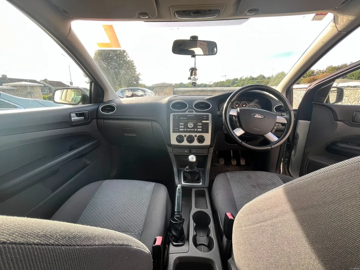 Ford Focus 2005 - Image 4