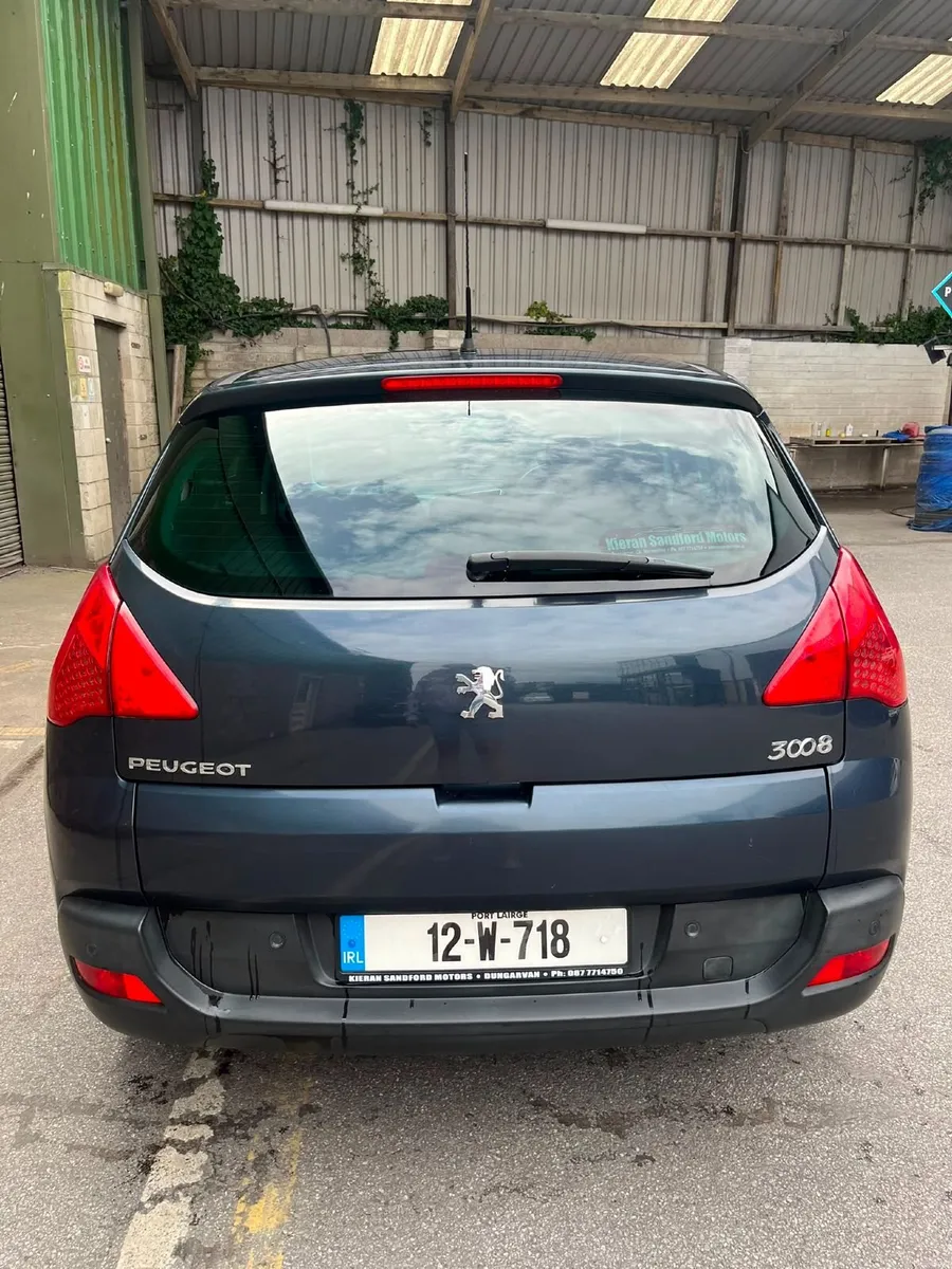 Peugeot 3008 2012 - Image 2