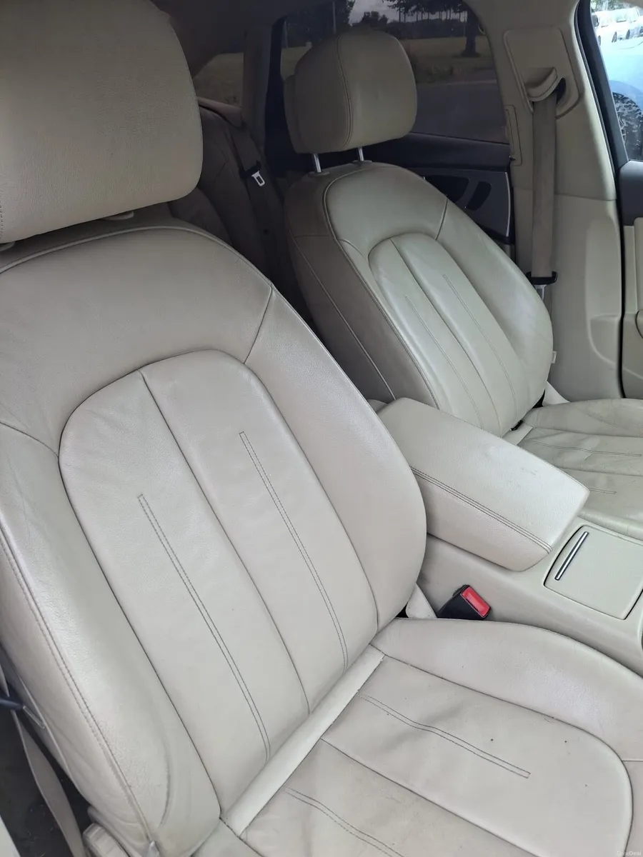 Audi A6 - Image 2