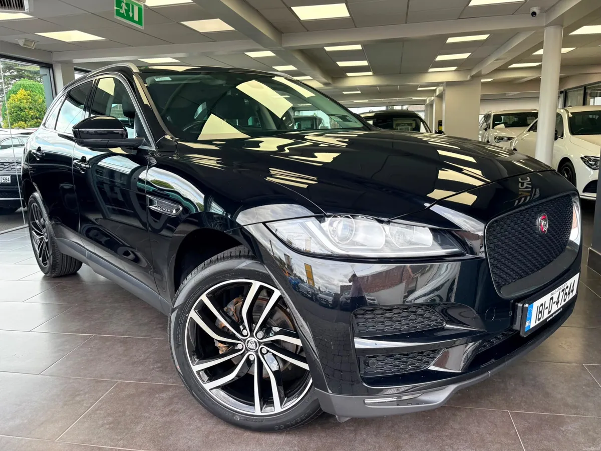 Jaguar F-Pace 2018 2.0d SPORT**2 Year Warranty ** - Image 2