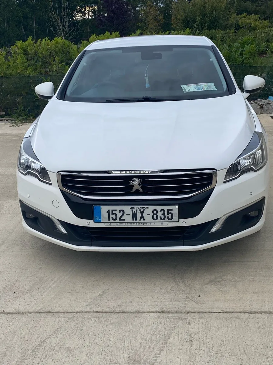 Car - Image 2