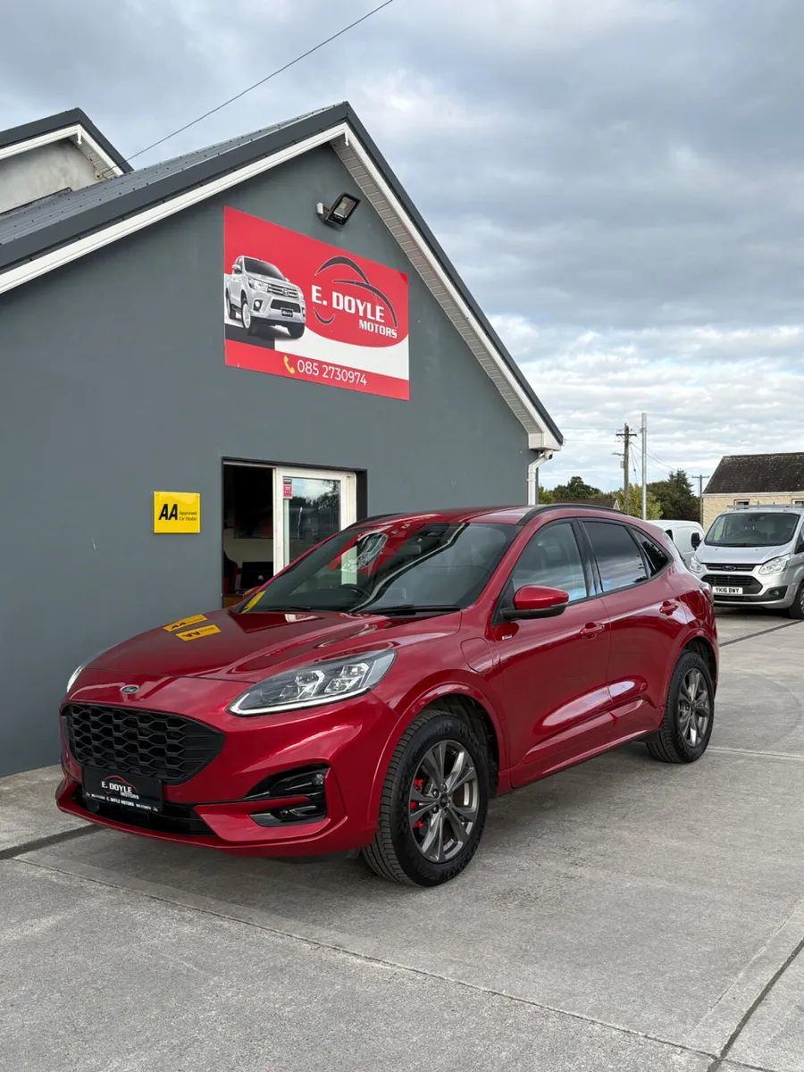 2023 Ford Kuga ST Line PHEV Auto - Image 4