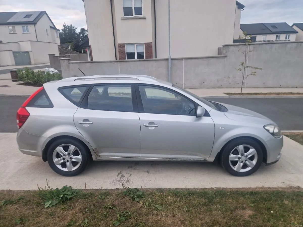 Kia Ceed 2012 - Image 6