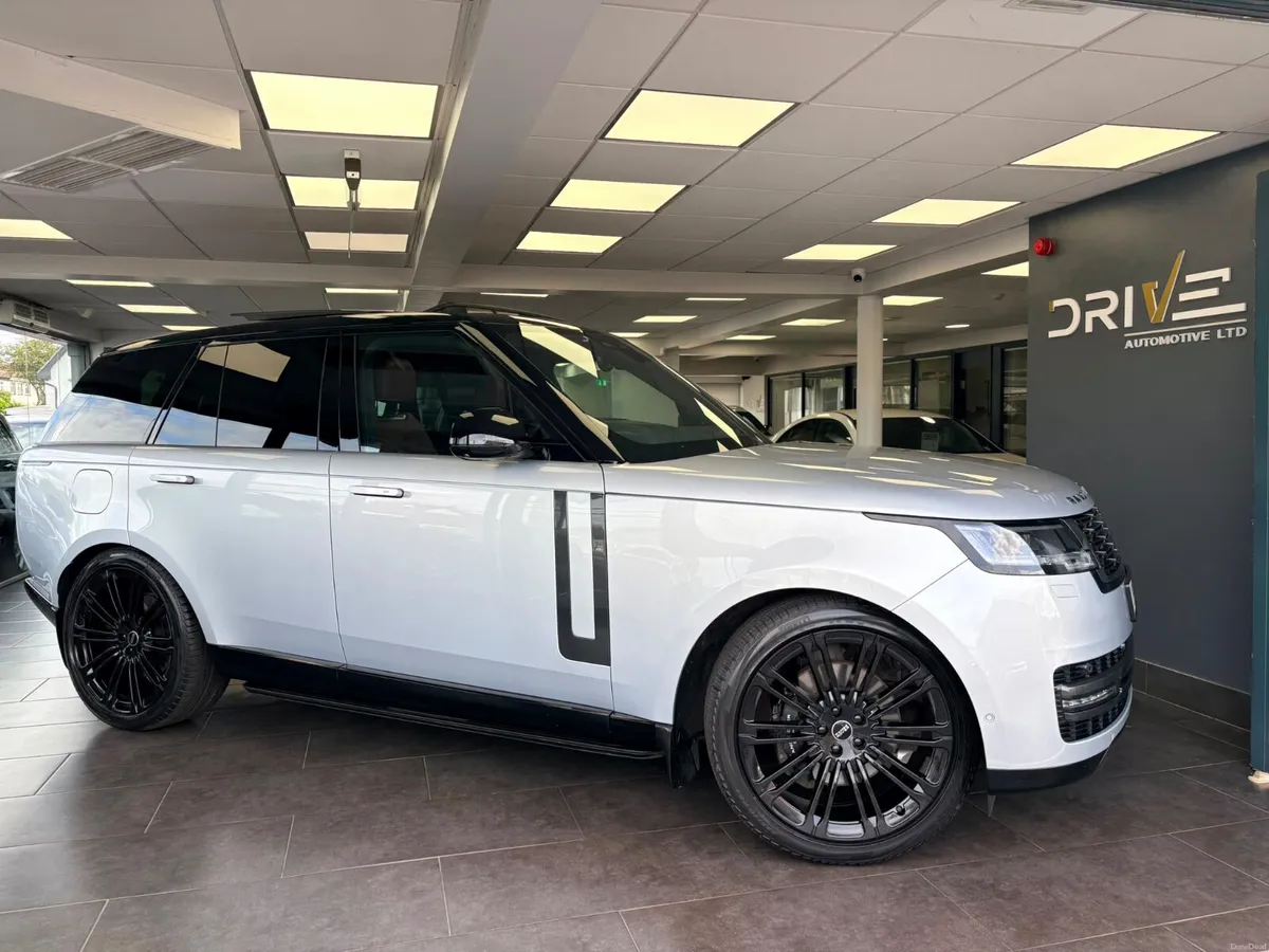Land Rover Range Rover P460 HSE ***4 Year Warranty - Image 1