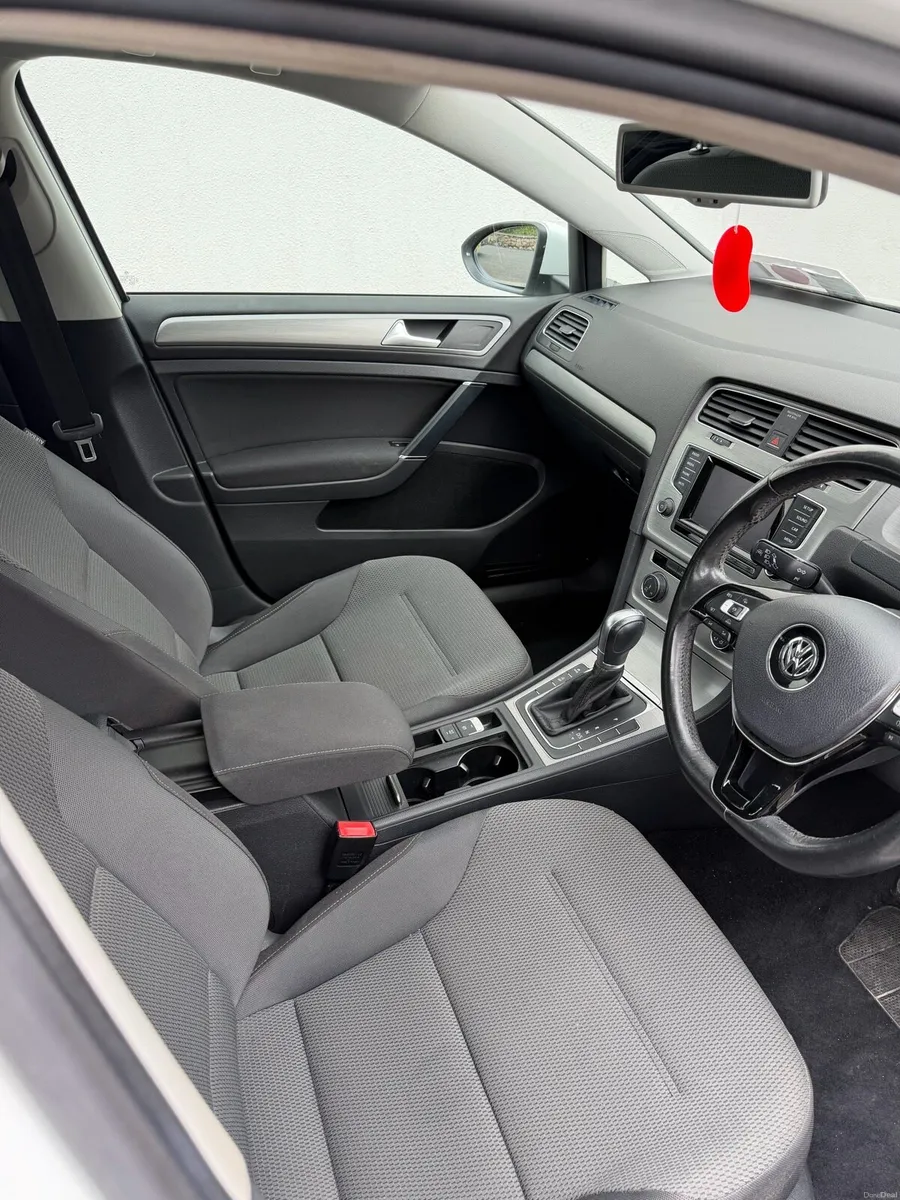 Volkswagen Golf SE Bluemotion - Image 6