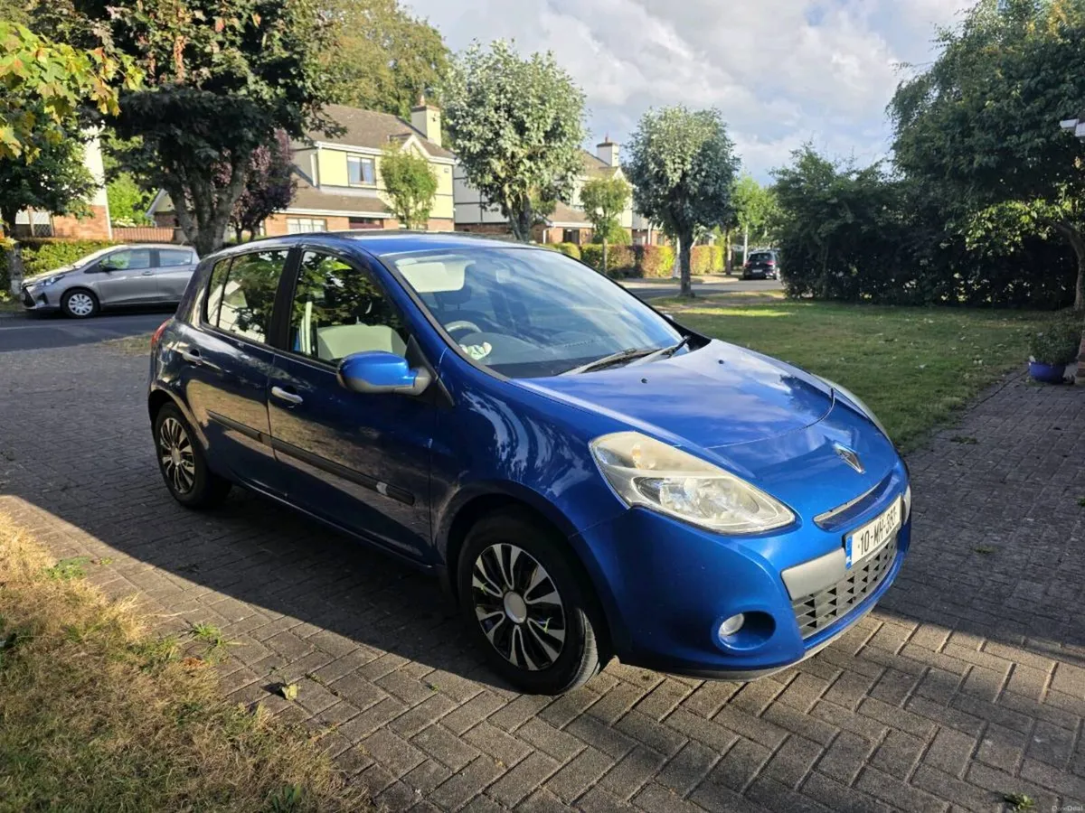 Renault Clio - Image 2