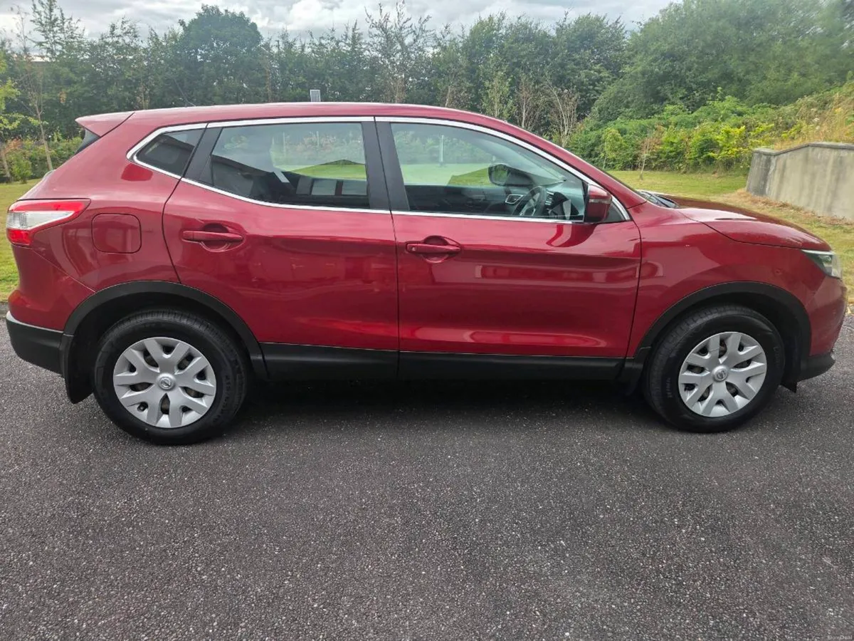 2015 Nissan Qashqai 1.6 Automatic – NCT 05/2027 - Image 1