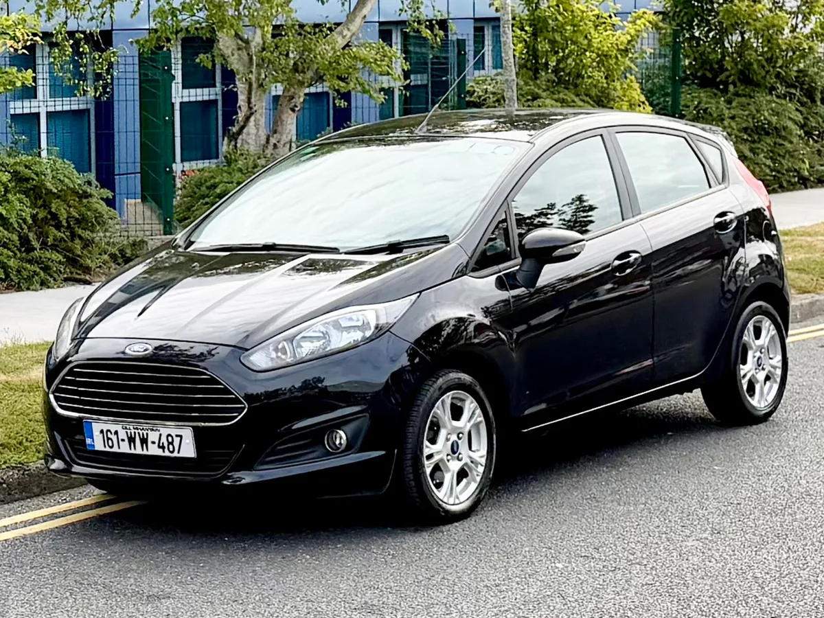 Ford Fiesta 2016!! 1.2L ZETEC!!ONLY 52K MLS!! - Image 2