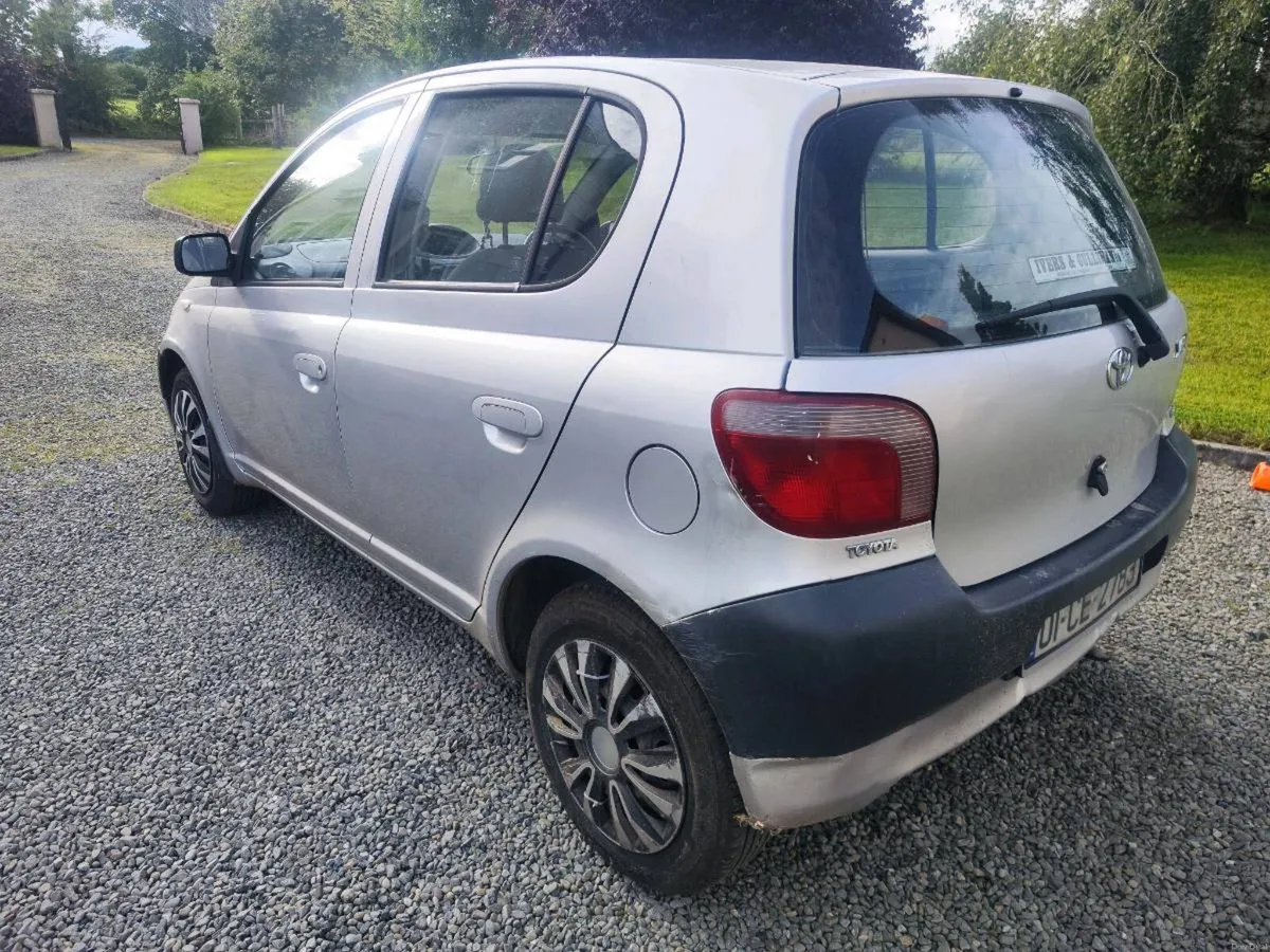 Toyota Yaris 1.0 2001 - driving perfectly - Image 4