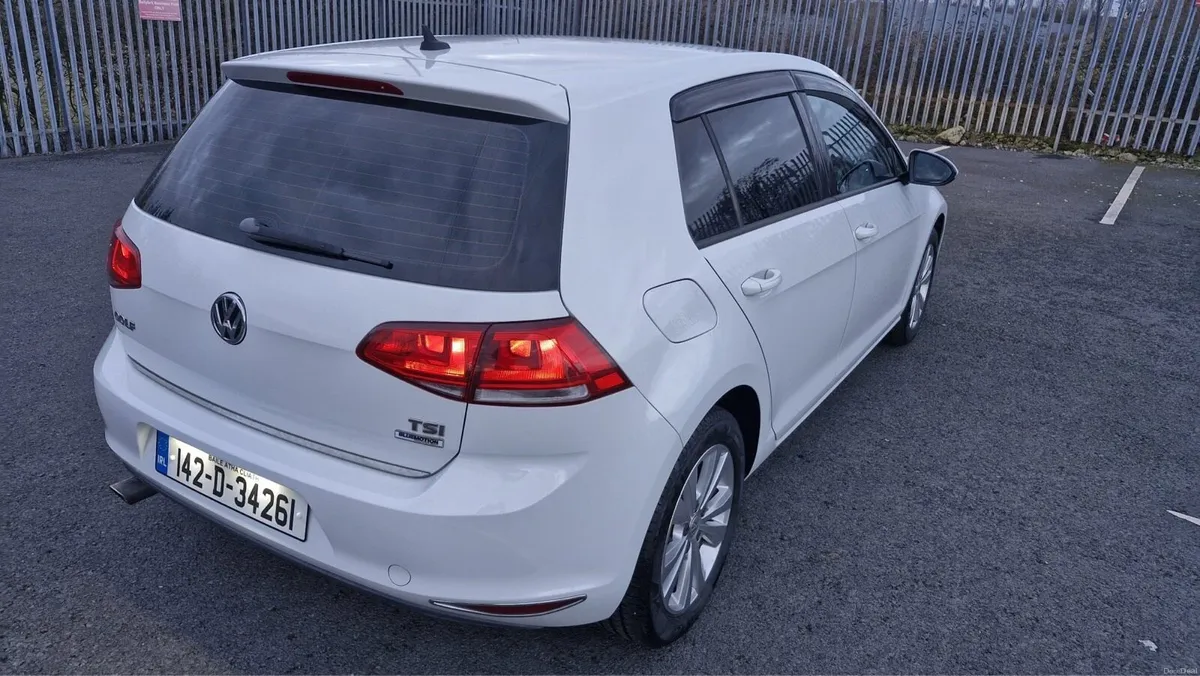 Car - Image 4