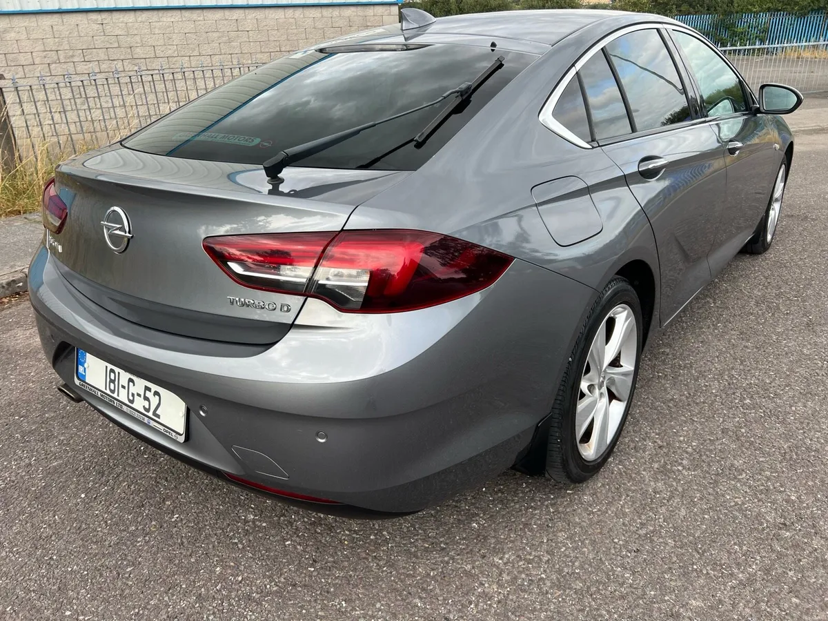 Opel Insignia 2.0 diesel - Image 2