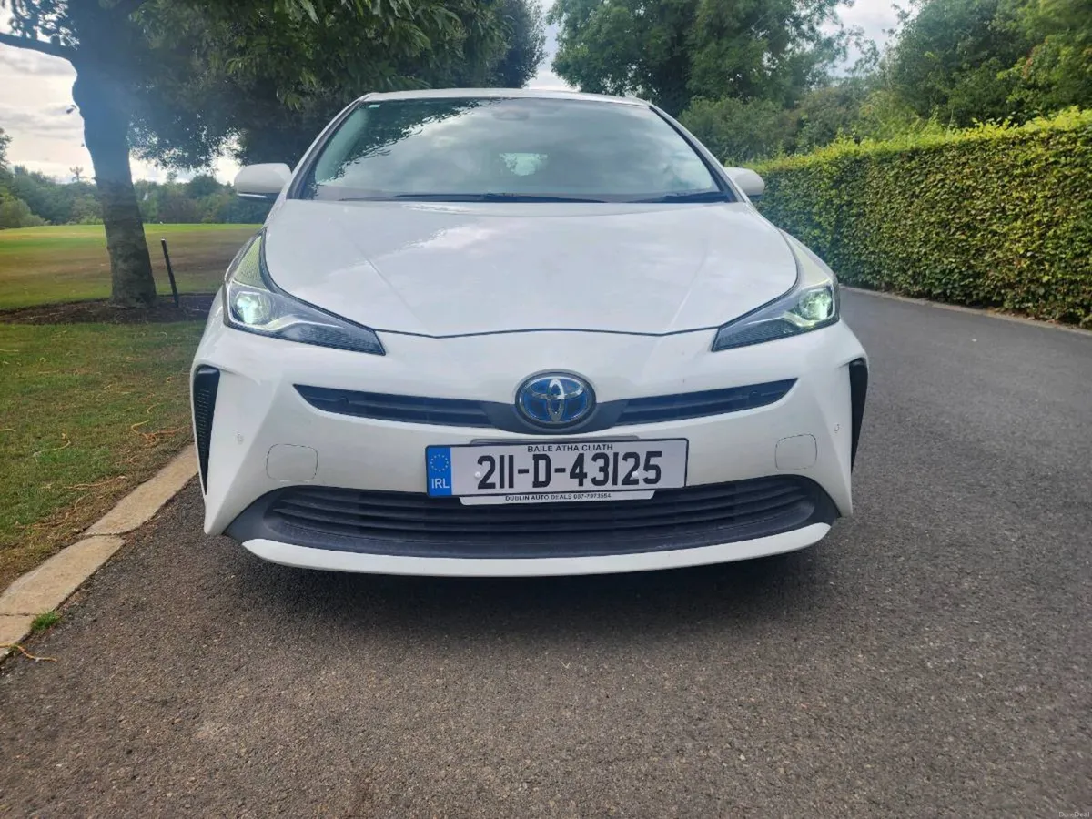 TOYOTA PRIIS 2021 HYBRID - Image 4