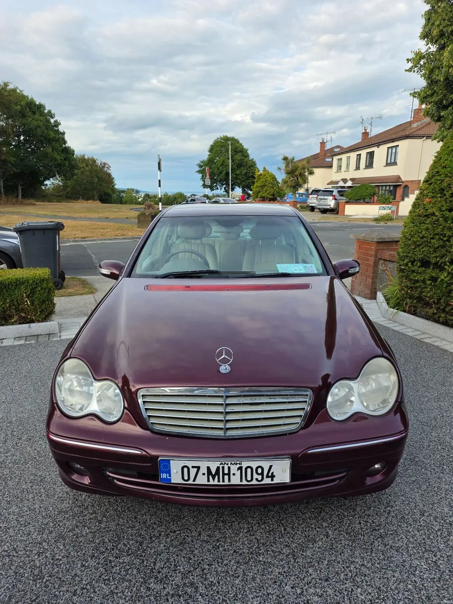 Mercedes-Benz C-Class 2007 - Image 1