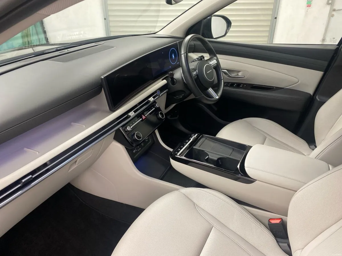 Hyundai Tucson Tucson FL 4WD Platinum PHEV Auto - Image 2
