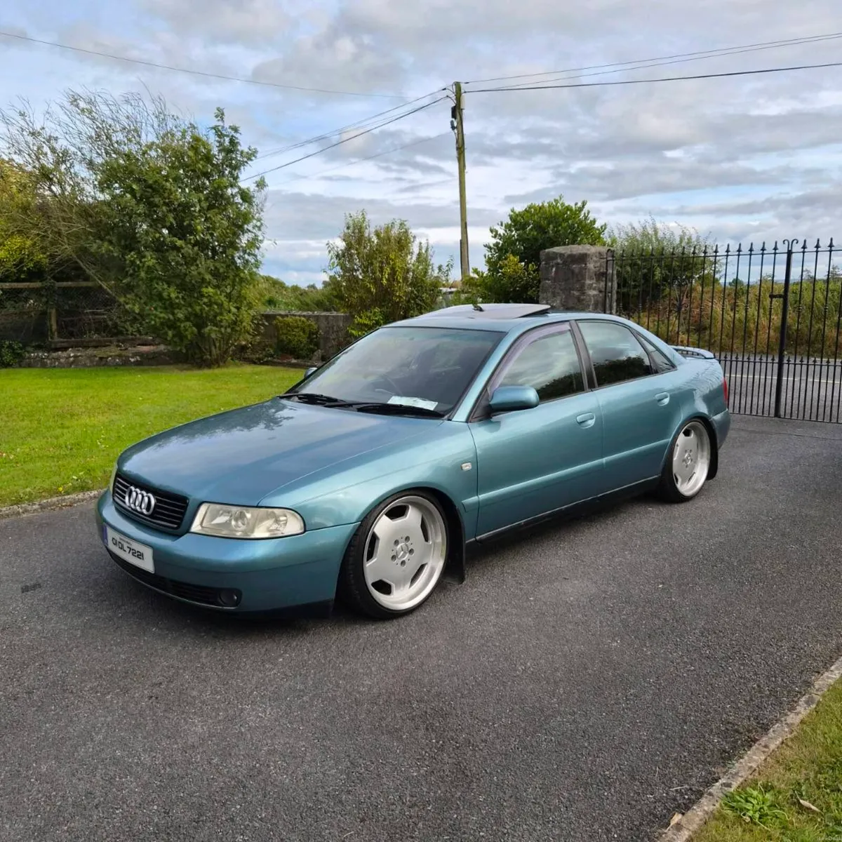 2001 Audi A4 - Image 3