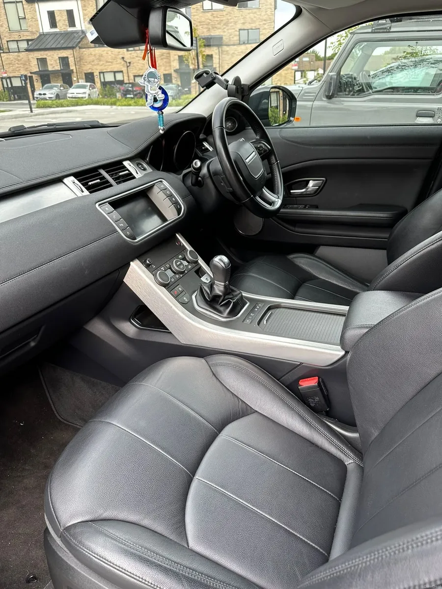 Land Rover Range Rover Evoque 2018 - Image 4