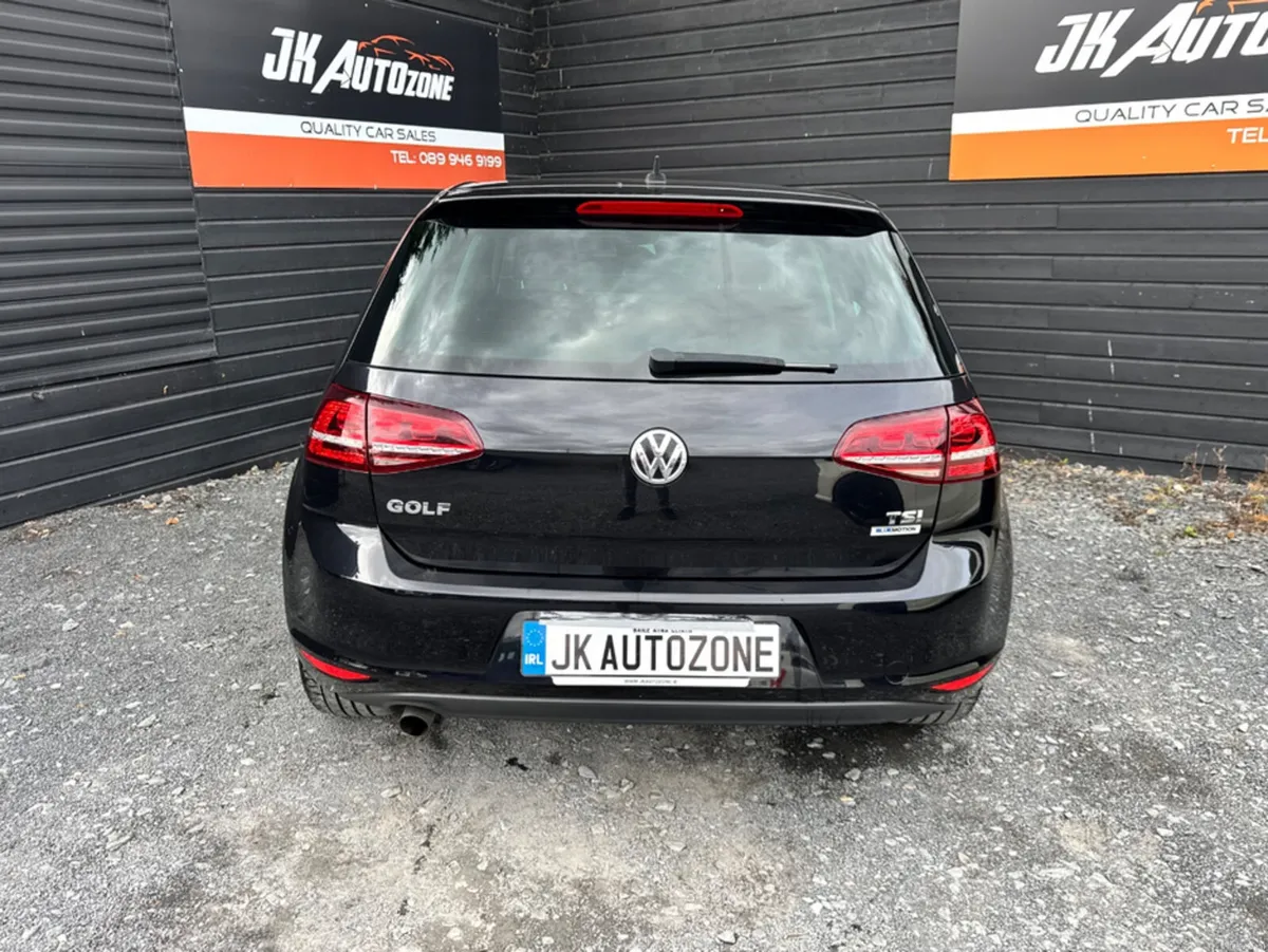 Volkswagen Golf 1.2 BLUEMOTION AUTO - Image 4