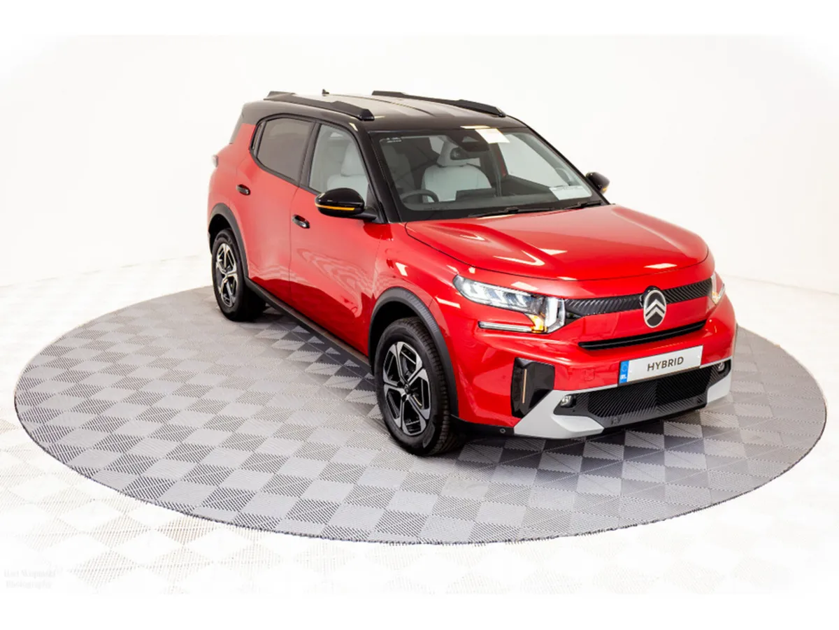 Citroen C3 Aircross Max 1.2 MHEV Auto 145HP - Image 1