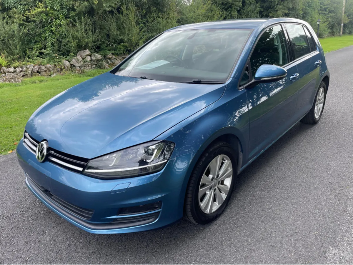 Volkswagen Golf 1200 cc auto comfortline - Image 2