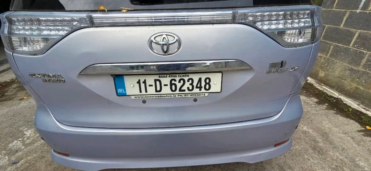 Toyota Estima 2011 8 seater - Image 5
