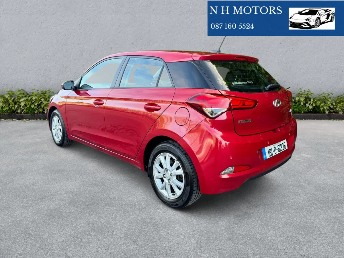 Hyundai i20 DELUXE 2018 LOW MILEAGE - Image 5