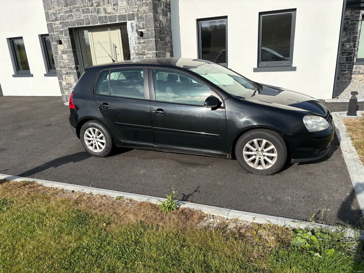 Golf - Image 1