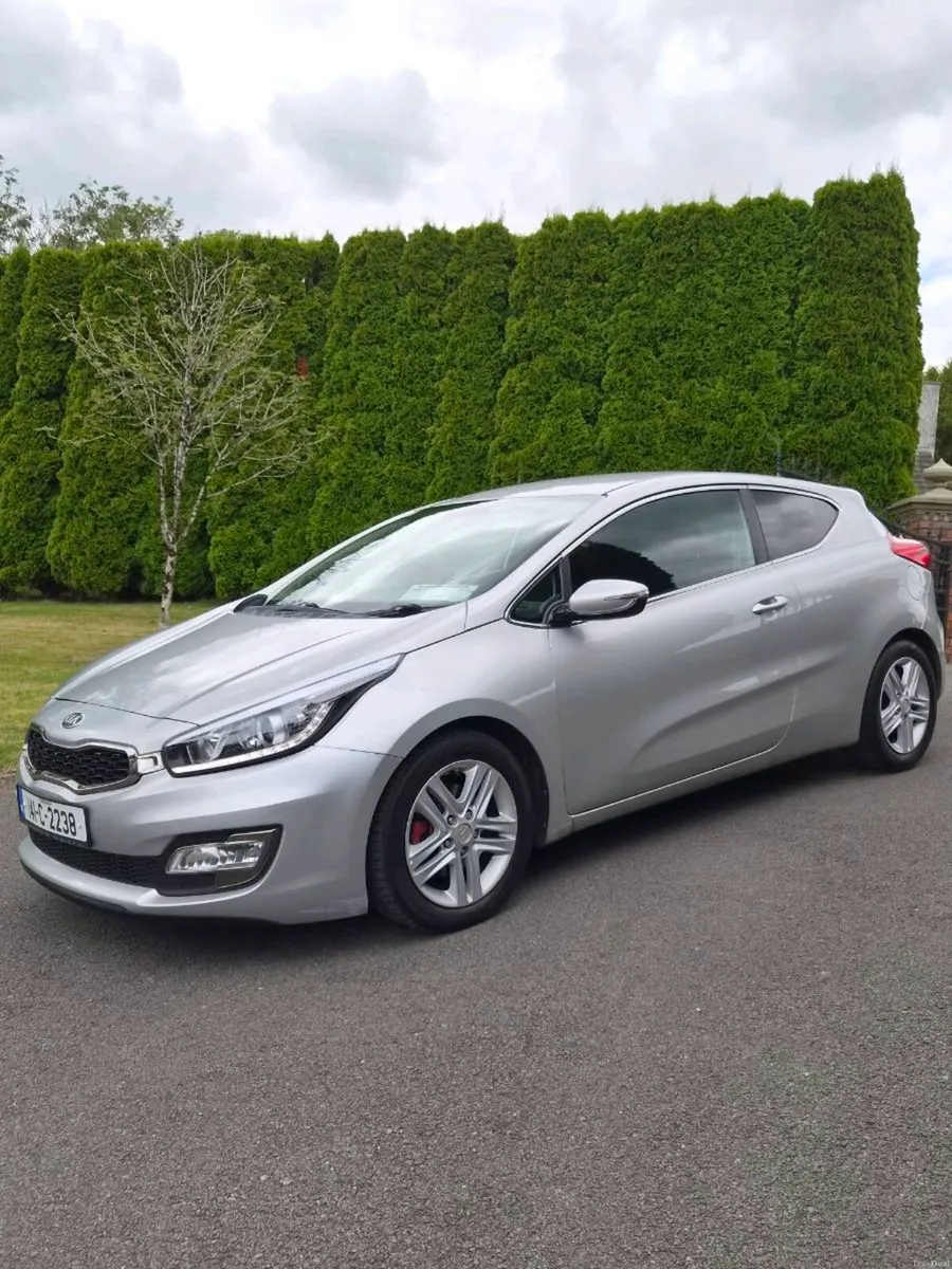 2014 kia ceed - Image 2