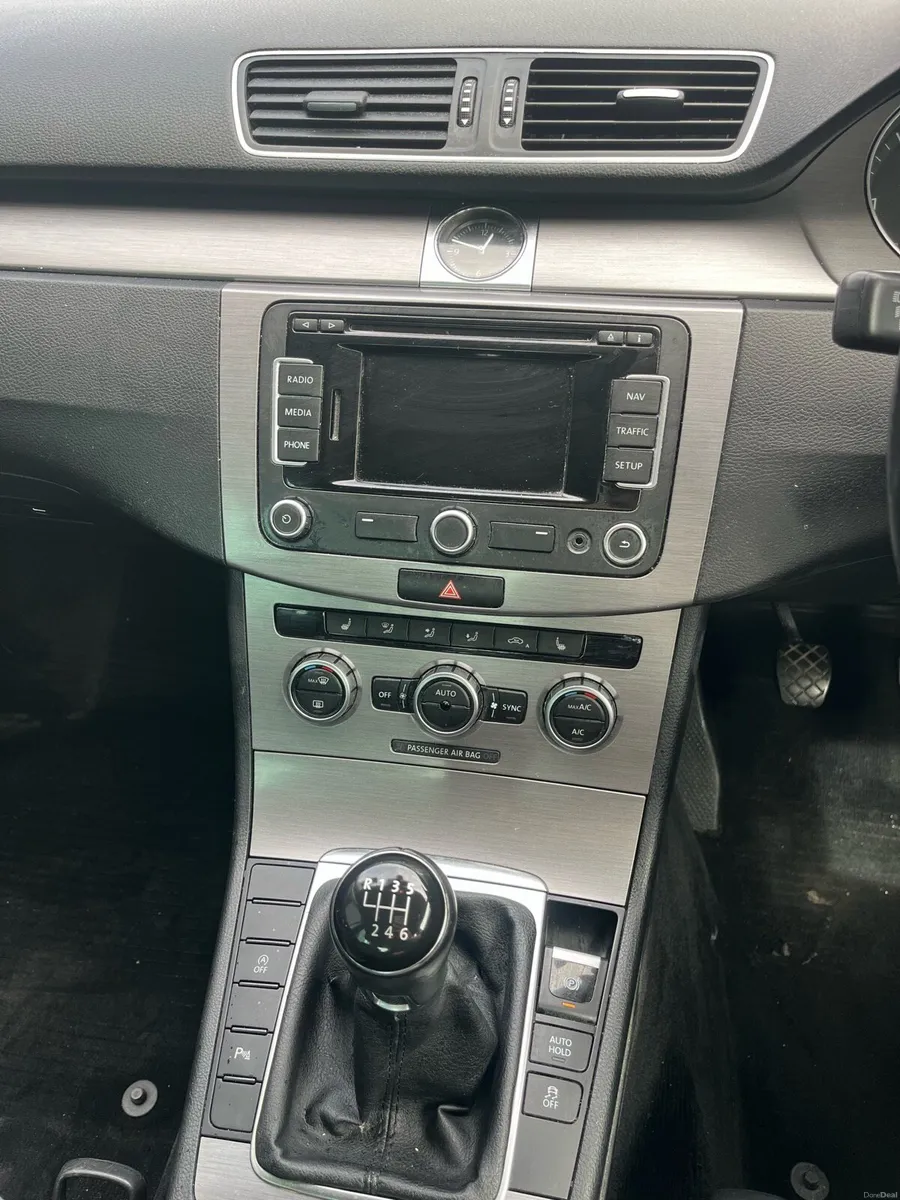 Volkswagen Passat Highline - Image 6