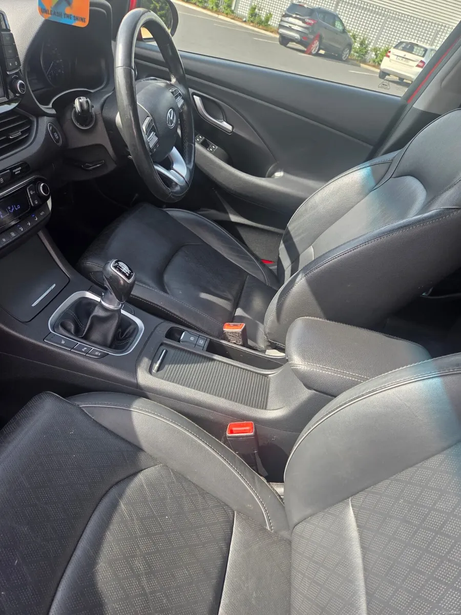 HYUNDAI I 30 - Image 5