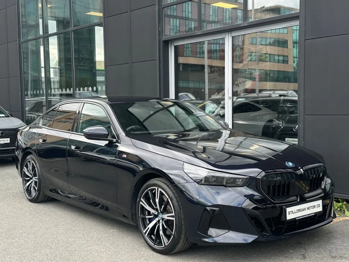 BMW i5 40e M-Sport Pro Auto EV - Image 4