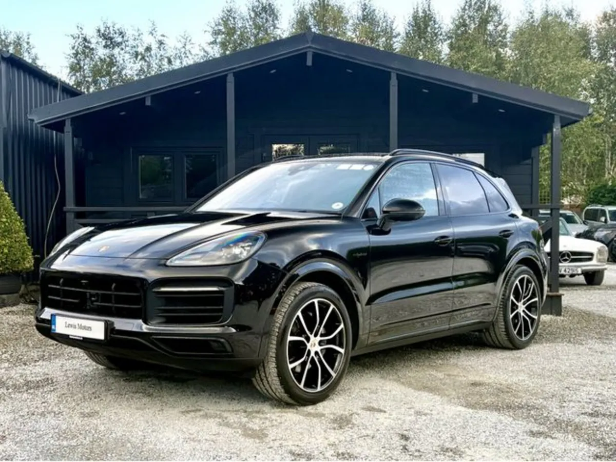 Porsche Cayenne 3.0 V6 Platinum ED Ehyb 5DR A - Image 3