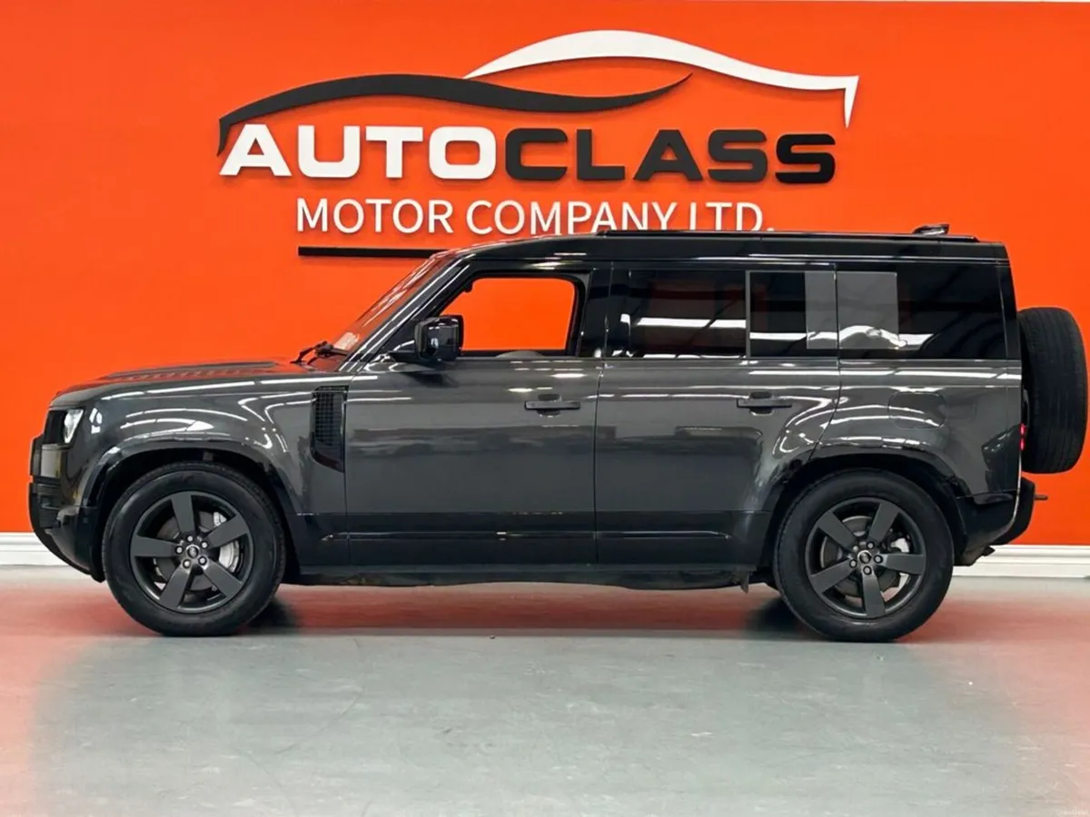 Land Rover Defender 2.0 X-dynam HSE 404PS 5DR Auto - Image 5
