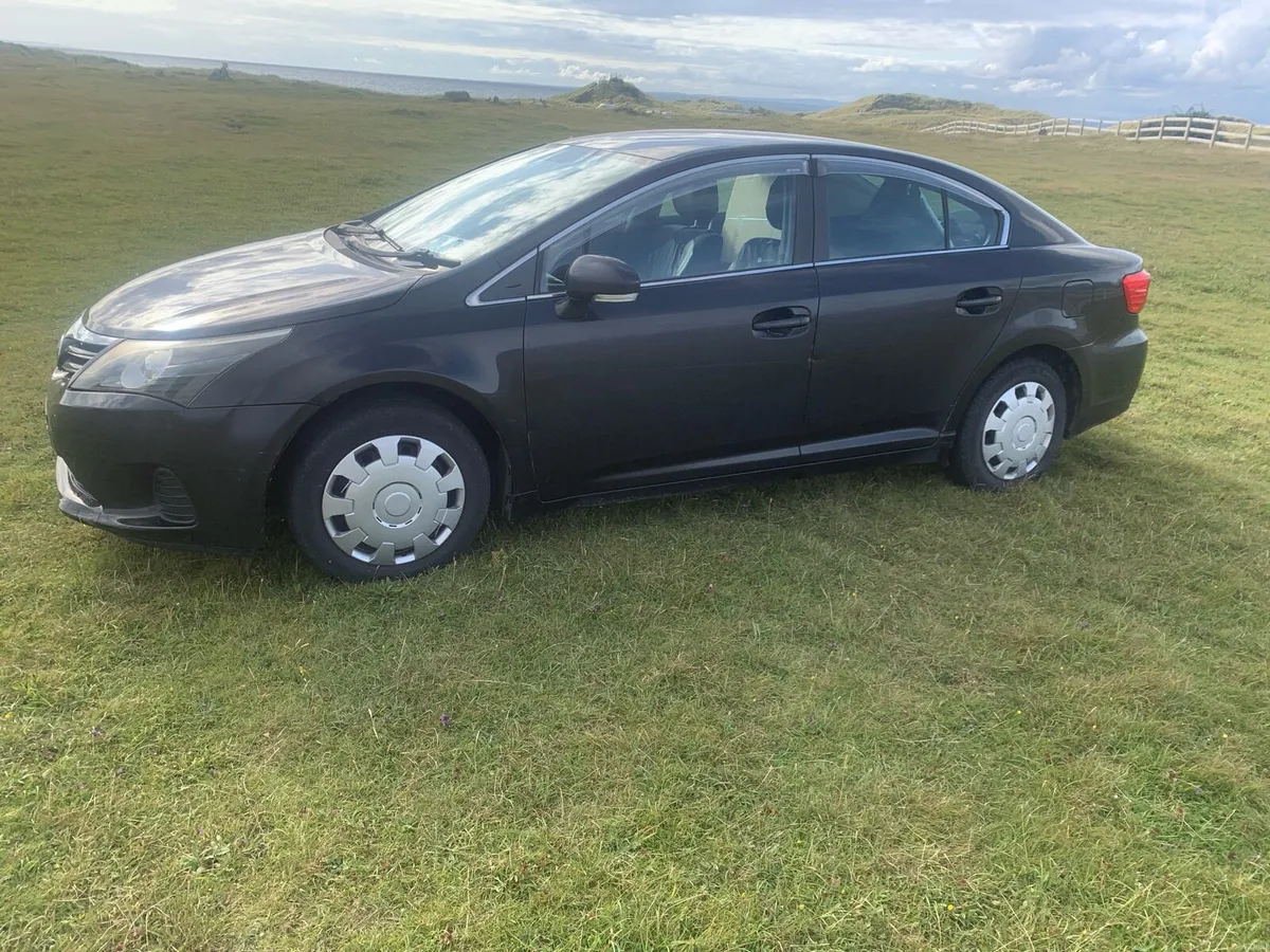 Toyota avensis - Image 3