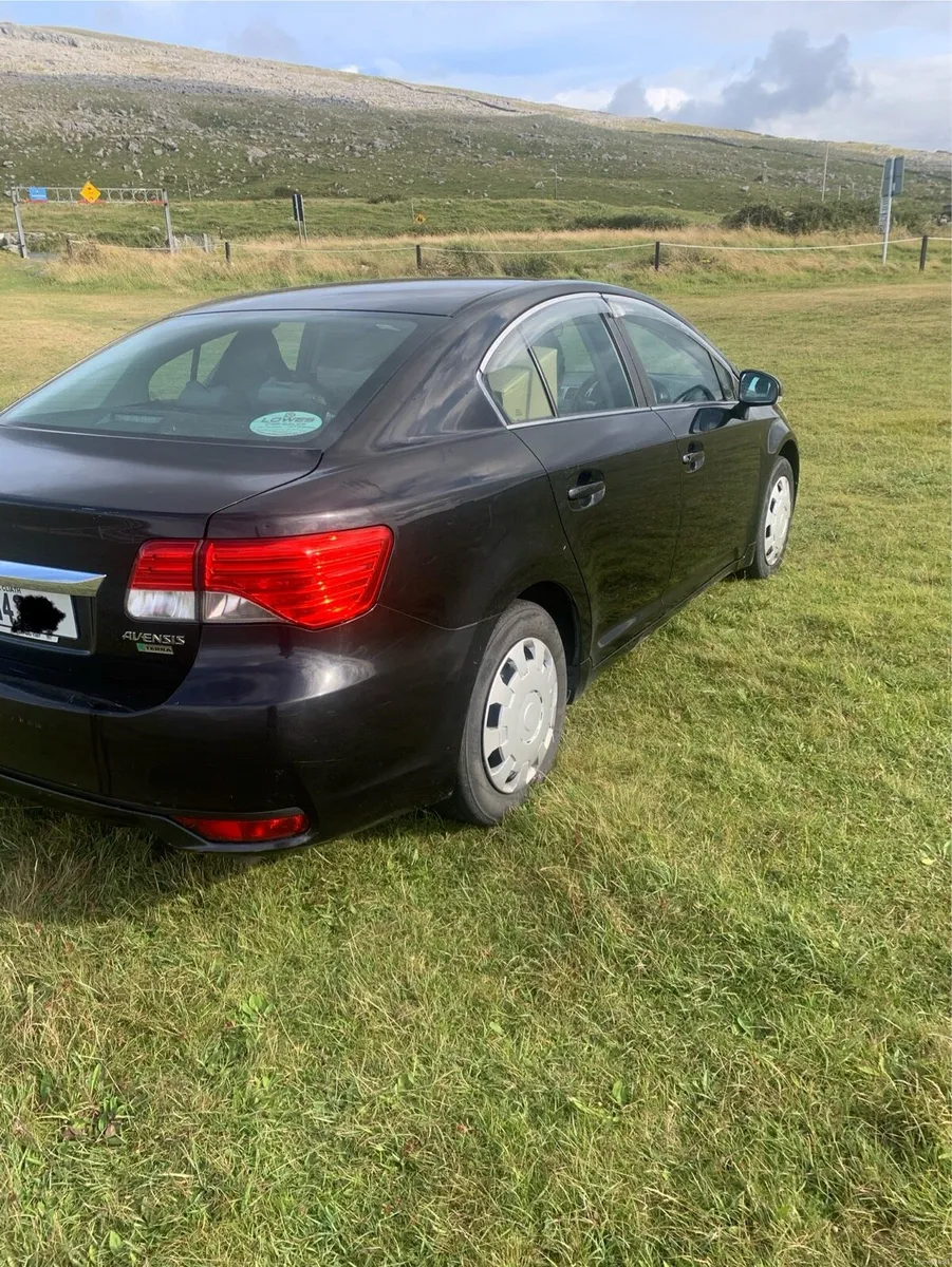 Toyota avensis - Image 5