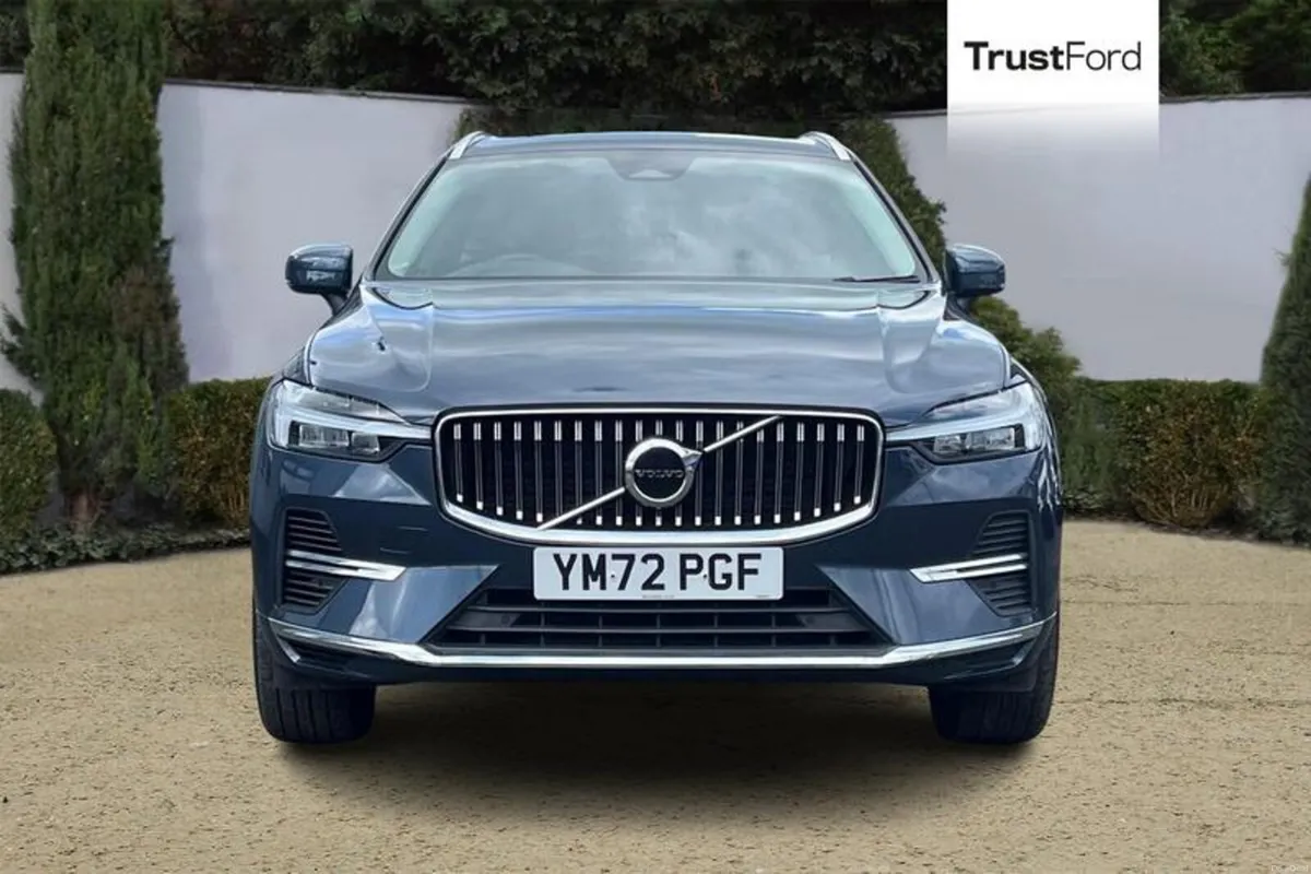 Volvo XC60 2.0 T6 [350] RC PHEV Core Bright 5dr AW - Image 6
