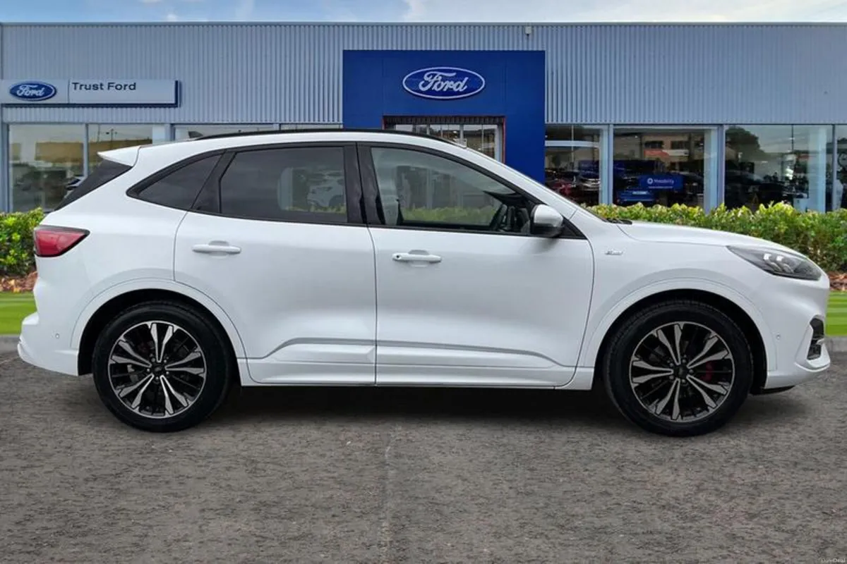 Ford Kuga 1.5 EcoBoost 150 ST-Line X First Edition - Image 3