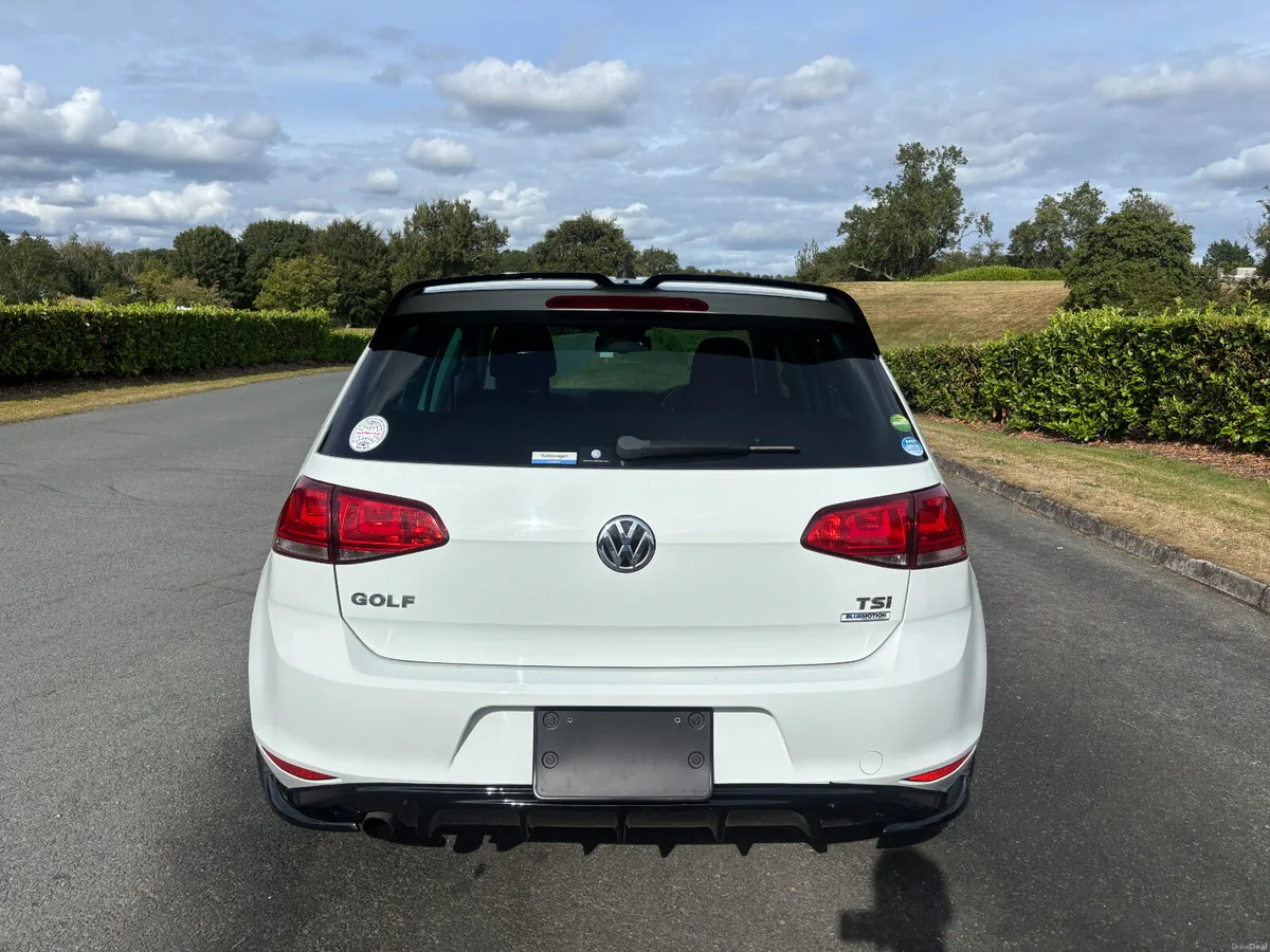 VOLKSWAGEN GOLF 1.2 TSI AUTO 2016 - Image 5