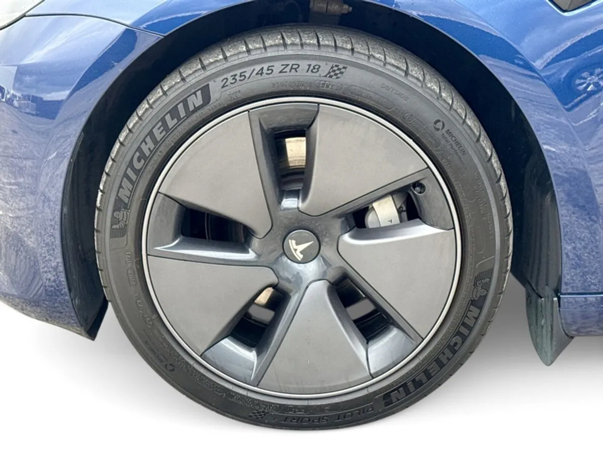 Tesla Model 3 RWD - Image 4