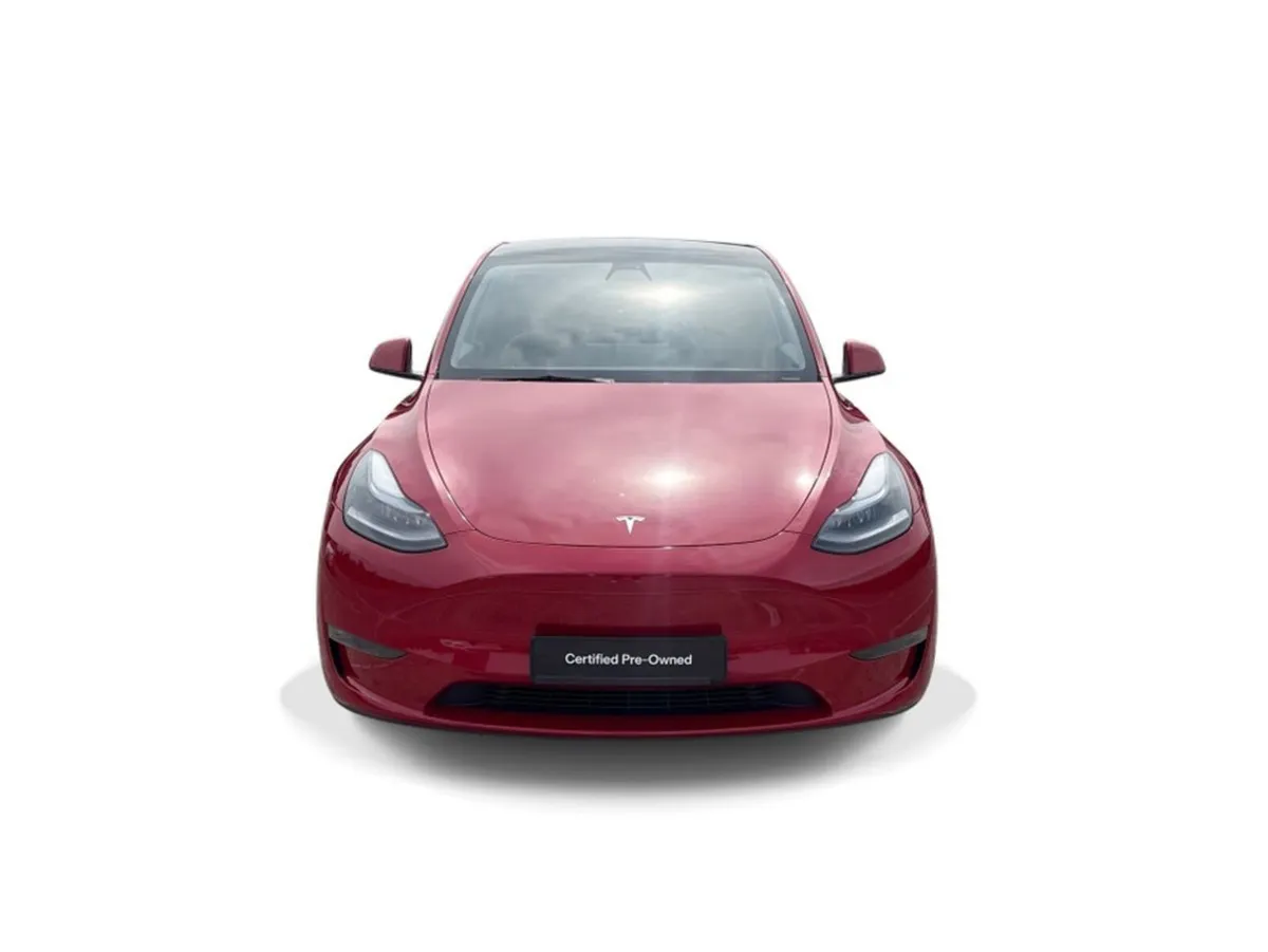 Tesla Model Y PERFORMANCE AWD - Image 1