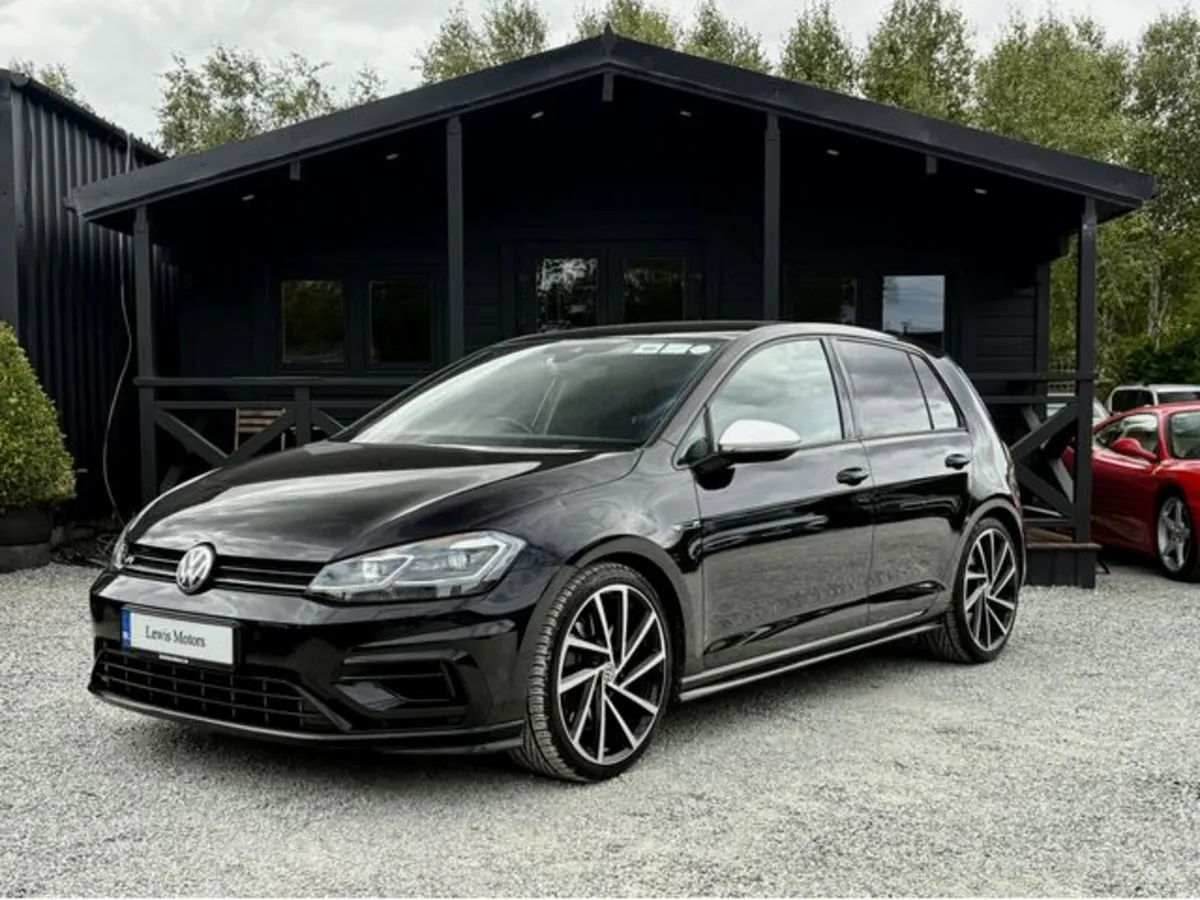 Volkswagen Golf 2.0 R 4motion 300PS 5DR Auto - Image 3