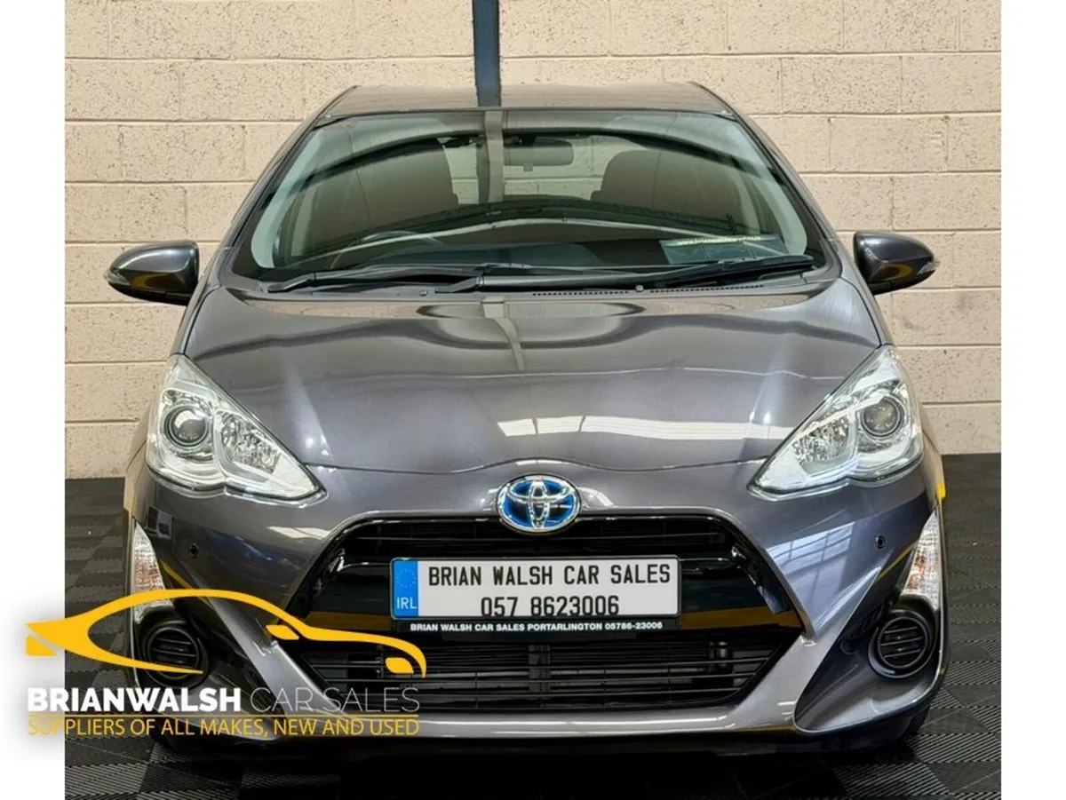 Toyota Aqua G Smart - Image 4