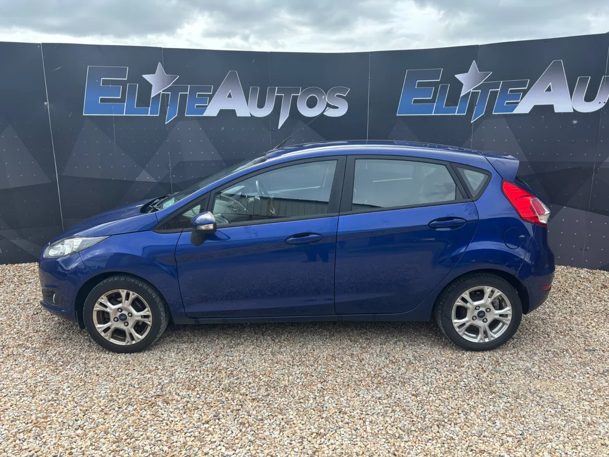 Ford Fiesta Zetec 1.5 CDTI 2016 - Image 2