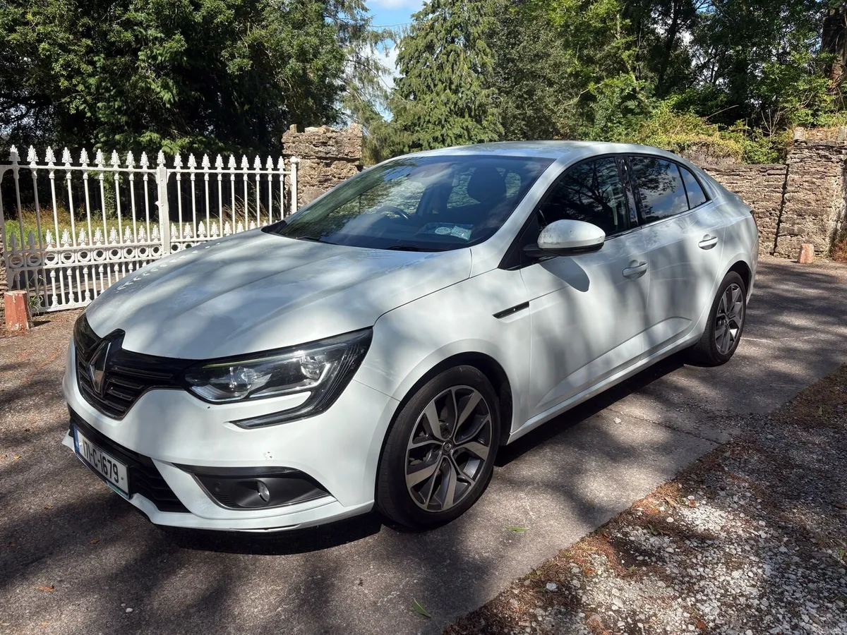 2017 AUTOMATIC RENAULT MEGANE 1.5 Diesel - Image 2