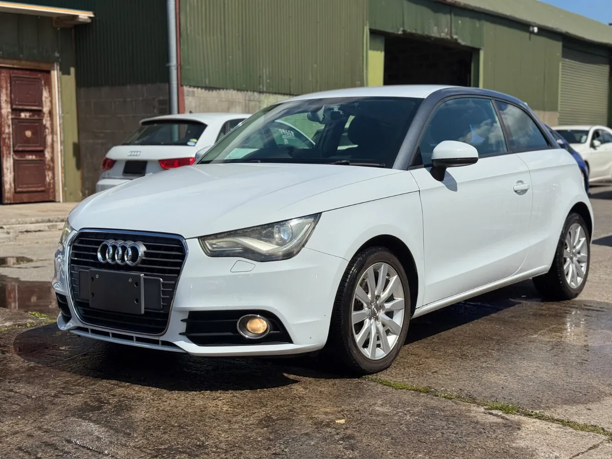 AUDI A1 S-Line 1.4 Petrol Auto 2013 58000KM 2 Keys - Image 3