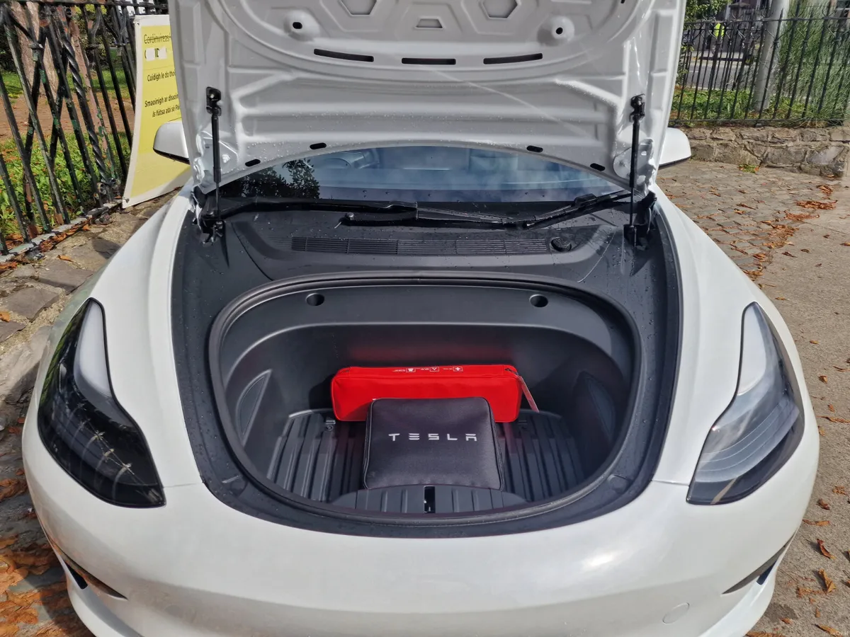 2023 (232) Tesla Model 3 RWD Long Range - Image 5