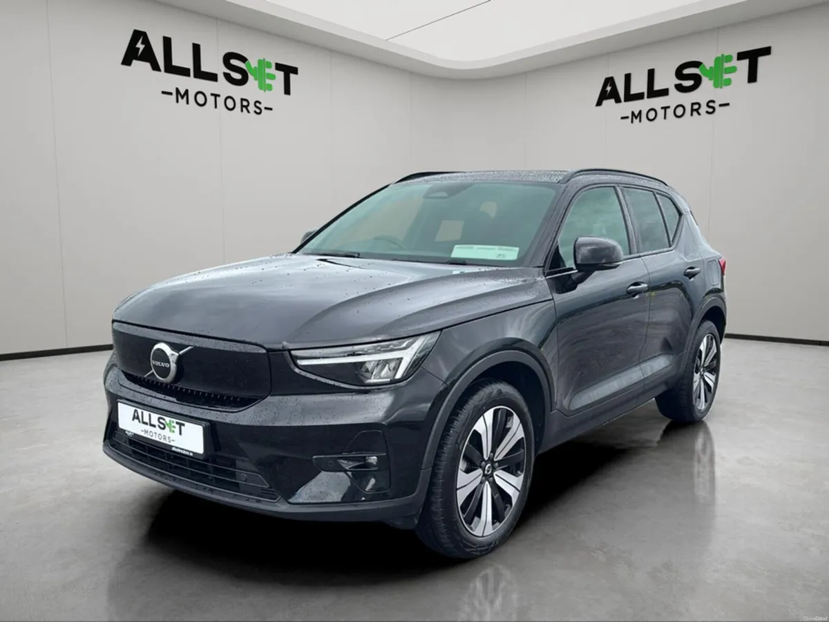 Volvo XC40 E RECHARGE PLUS 228BHP 5DR - Image 1
