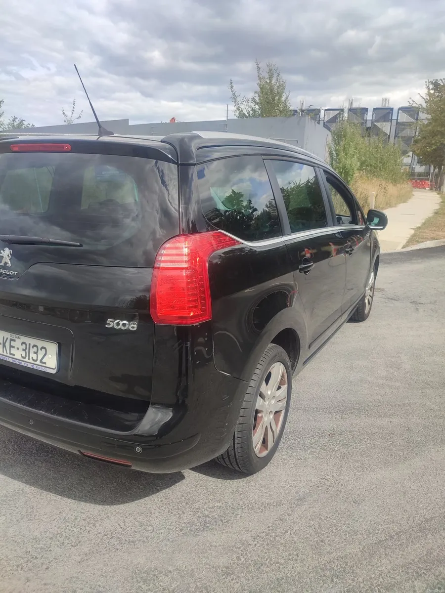 Peugeot 5008 2017 - Image 4